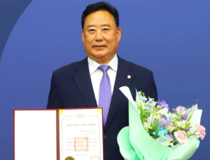 “해양폐기물 대응 입법 성과”…어기구 의원, 입법활동 부문 국회의정대상 수상
