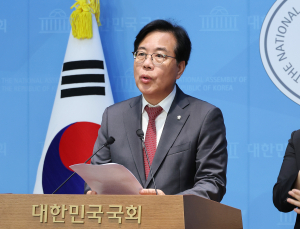 송언석, 국민의힘 원내대표 출마...“변화와 쇄신, 제가 먼저 감당”