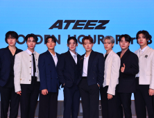 서머송도 잘하는 에이티즈, 청량섹시 ‘레몬 드롭’으로 여는 7주년 [쿠키 현장]