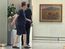 尹, 출석 통보 불응하고 자택 상가 활보…경찰 “19일 출석하라” 3차 소환통보