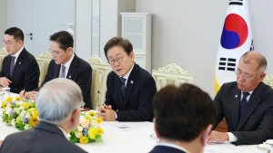 李대통령-재계 총수 간담회 진행…“불필요한 규제 과감히 정리할 생각”