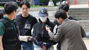 ‘강남역 살인’ 의대생 2심서 징역 30년…1심보다 4년↑
