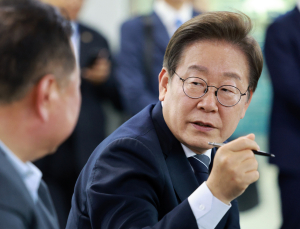李대통령, 불법 대북전단 살포 민간단체·개인 엄중 조치 방침
