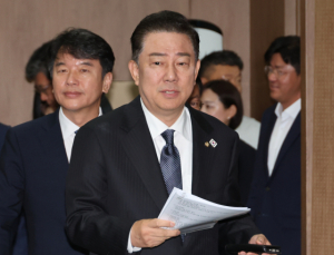 김병기 “상법 먼저 처리”…‘국힘 법사위원장’은 거절