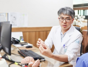 덥고 습한 여름, 길게 지속되는 어지럼증에 귀도 먹먹하다면 [건강 나침반]