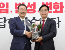 여야 원내사령탑 김병기·송언석 첫 회동…“민생 협치·매주 만남 정례화”