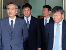 민중기 특검, 법무부·공수처 연이어 방문…“검사 파견·업무지원 요청”