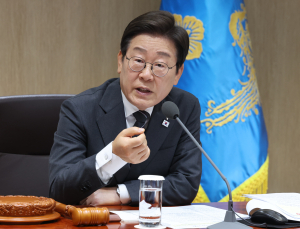 李대통령, 2차 추경에 “국가재정 이제 사용할 때” 