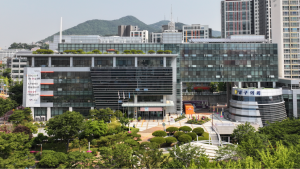 오은택 부산 남구청장 “우암부두, 해양산업 심장으로… HMM 본사 유치 총력”