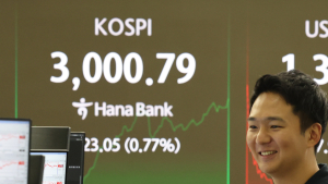 코스피, 3년 5개월만 장중 3000선 돌파…기관·外人 순매수