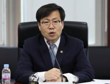 이재명 정부, 첫 한미 고위급 통상협의 나선다…관세 협상 속도