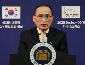 대통령실, 안보실장 주재 긴급회의서 안보·경제 대응방안 마련…“추가 논의”