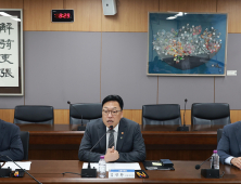 김병환 “호르무즈 해협 봉쇄, 향후 사태 진행 따라 시장안전 총력”