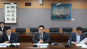 김병환 “호르무즈 해협 봉쇄, 향후 사태 진행 따라 시장안전 총력”