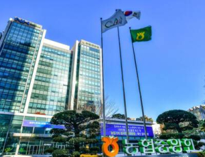 농협, 조합감사위원장 임명 갈등…노조 ‘출근길 시위’ 돌입