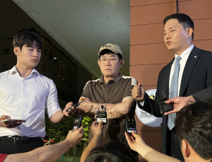 이경규, 약물 운전 혐의로 소환 조사…“공황장애 약 먹고 운전 안 된단 인지 못해”