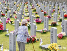 野, ‘6·25전쟁’ 호국영령 감사 전해…“北 억지력 갖춰야”