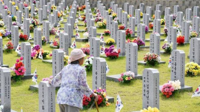野, ‘6·25전쟁’ 호국영령 감사 전해…“北 억지력 갖춰야”