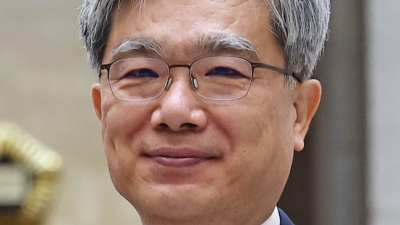 李대통령, 헌재소장 김상환·헌법재판관 오영준·국세청장 임광현 지명