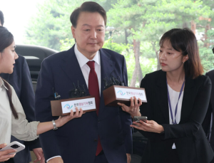 민주 “법꾸라지 尹, 구속만이 답…특검 강제조사 나서야”