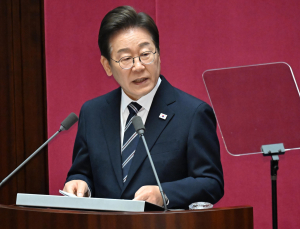 李대통령, 8월 전 트럼프와 한미 정상회담 성사될까…“시기·방법 조율 중”