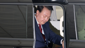 내란특검, 尹 ‘5일 이후 소환 요청’ 거부…“1일 불출석시 재통보”