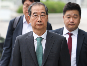 내란특검, 한덕수·안덕근 동시 조사…尹 계엄문건 폐기·동조 여부 추궁