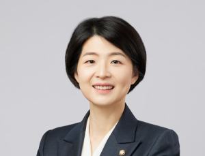 한지아 “‘과잉진료 유도’ 구조 바로잡고 진료비 예측 가능성 높여야”