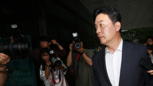 내란 특검, 김성훈·김주현 동시 소환 조사