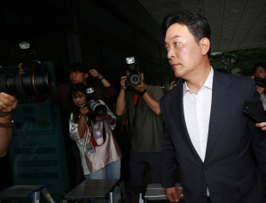 내란 특검, 김성훈·김주현 동시 소환 조사