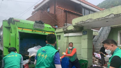 “80톤 쓰레기 치웠다”…수성구, 저장강박 가구 지원