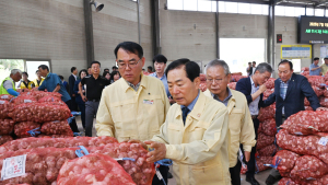 성낙인 창녕군수 “창녕 마늘 브랜드 가치 높여 정당한 인정 받도록”