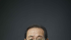 법원, 콜마그룹 윤동한 손 들었다…“윤상현, 주식 460만 주 처분 금지”