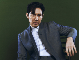 ‘오겜’ 진짜 끝…성기훈 죽어도 못 보낸 이정재 [쿠키인터뷰]