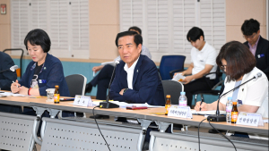 구인모 거창군수, 성공적인 거창국제연극제 개최 위한 준비사항 점검