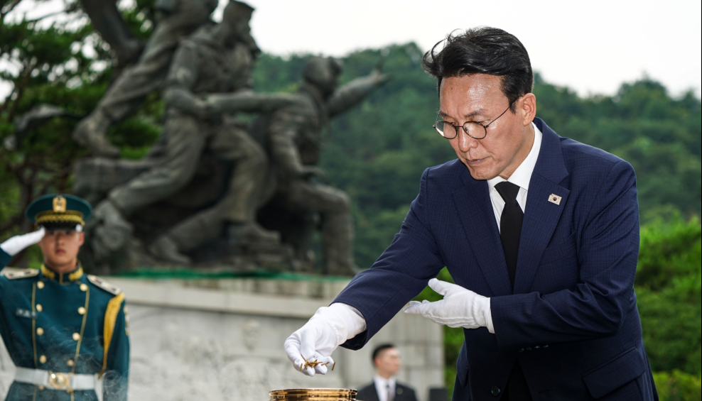 김민석 신임 국무총리‚ 국립서울현충원 참배