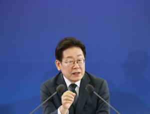 李대통령도 “잘했다”…부동산 대출규제 만든 ‘이 사람’