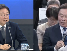 군 공항 무안 이전 반대 대책위 “강기정 경거망동 말라”