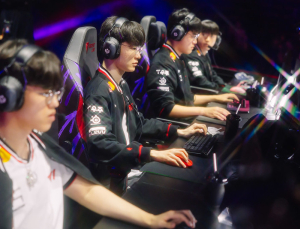 ‘젠지 나와’…T1, BLG에 3-0 대승 [MSI]