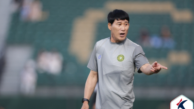고정운 김포 감독 “체력적 부담 있다…로테이션 선수들 기대” [쿠키 현장]