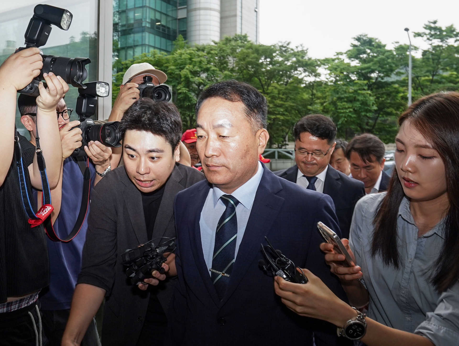 김계환 전 해병대사령관‚ 특검 출석…‘VIP 격노설’ 집중 조사