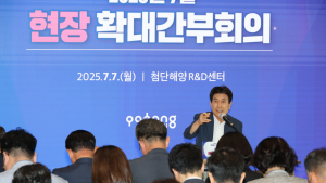 이강덕 포항시장의 ‘마지막 불꽃’…미래 100년 성장 기반 구축 ‘사활’
