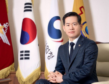 방사청, 제1회 방위산업의 날 기념식…수출 공로자 5명에 정부포상