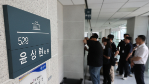 김건희 특검, 윤상현·김영선 등 압수수색…尹 부부 공천개입 정조준