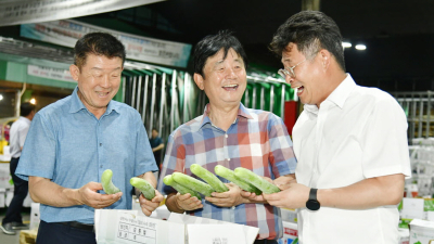 최문순 화천군수, 서울 가락동 도매시장서 농산물 '세일즈'