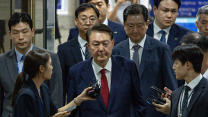 尹, 구속심사 종료 후 서울구치소 대기…영장 발부 시 ‘독방행’