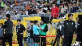 대한축구협회, VAR 판독 결과 장내 방송 본격 도입 추진