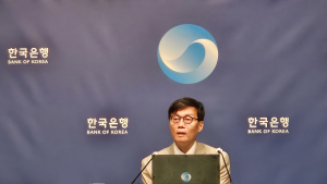 한은 총재 “수도권 집값 잡아야”…대출 규제도 긍정 평가