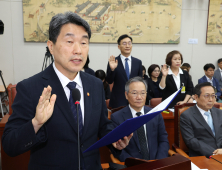 이주호, 리박스쿨 사태 사과…“책임자로서 국민들께 죄송하다”