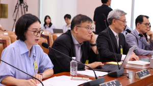 “한쪽 눈 없으시잖아요”…박지원 장애 언급 김예원 변호사 “전적으로 내 잘못 너무 후회”